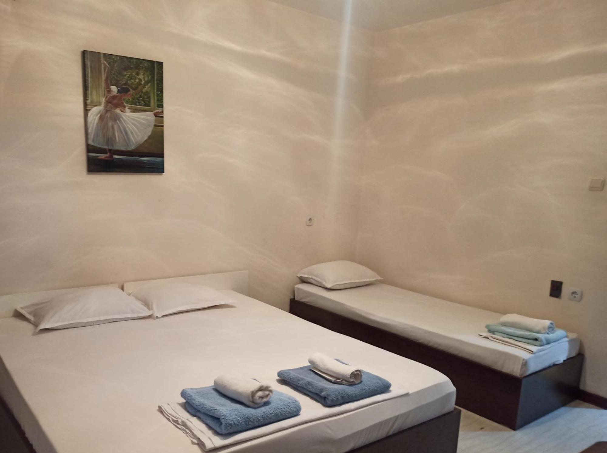 ホテル Zoia チェルノモレツ 部屋 写真